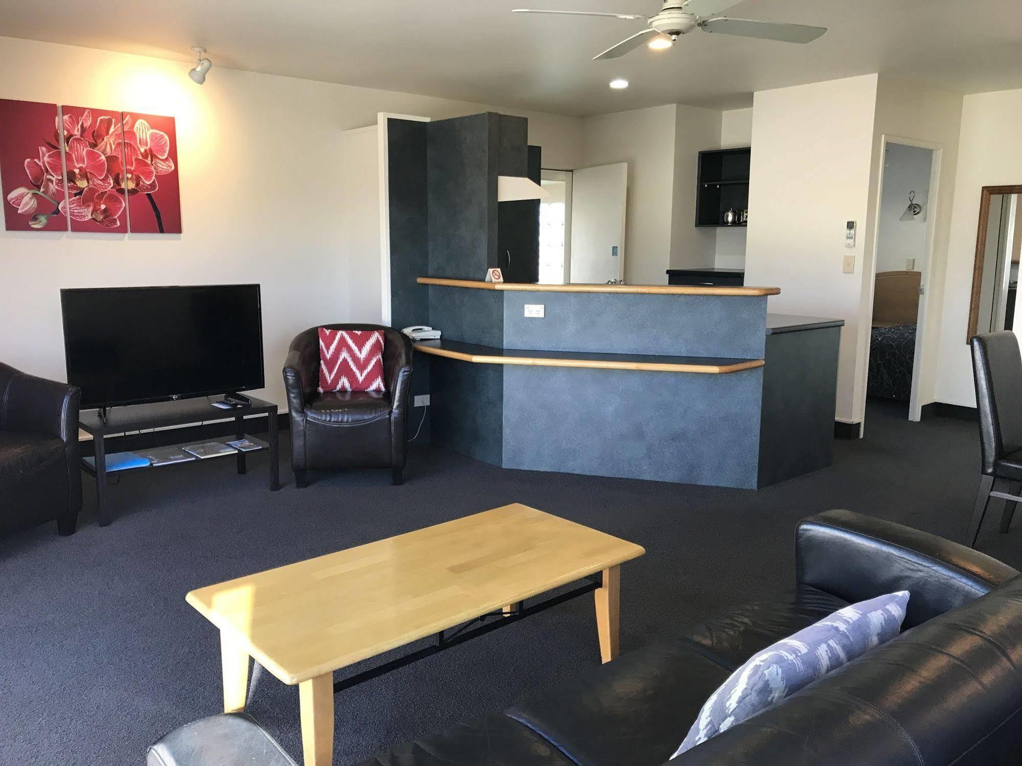 Pacific Harbour Motor Inn Gisborne Bagian luar foto
