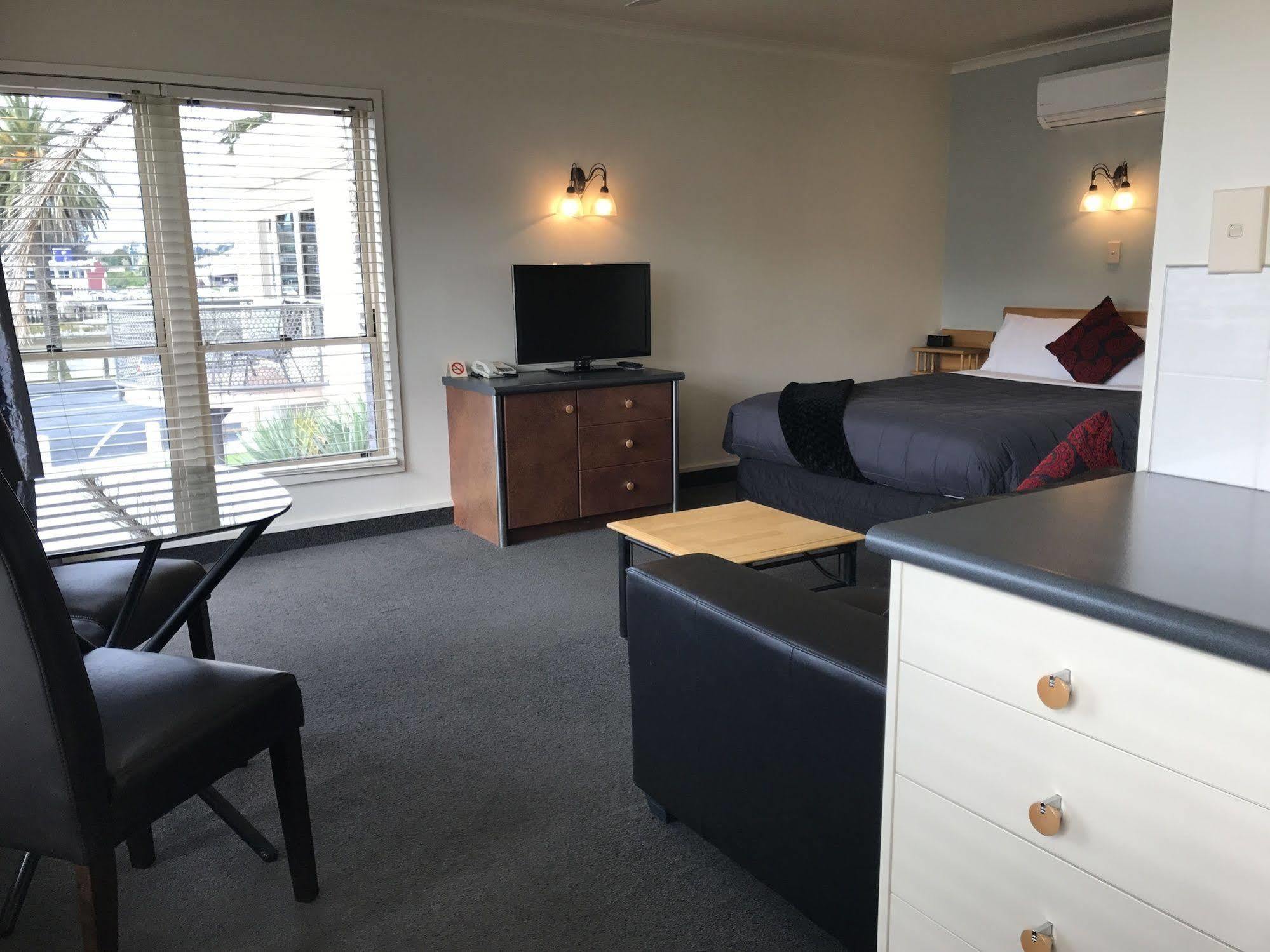 Pacific Harbour Motor Inn Gisborne Bagian luar foto