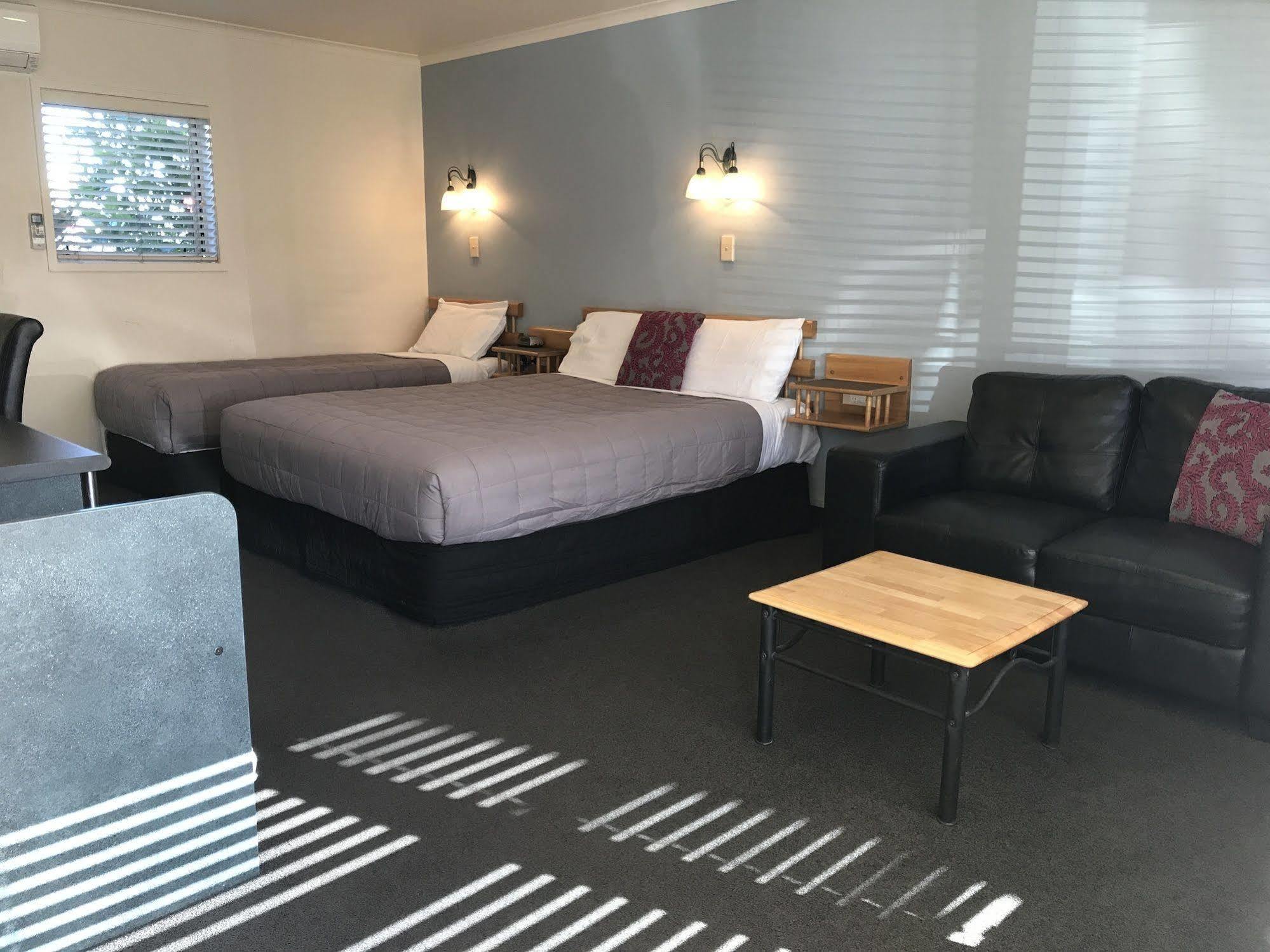 Pacific Harbour Motor Inn Gisborne Bagian luar foto