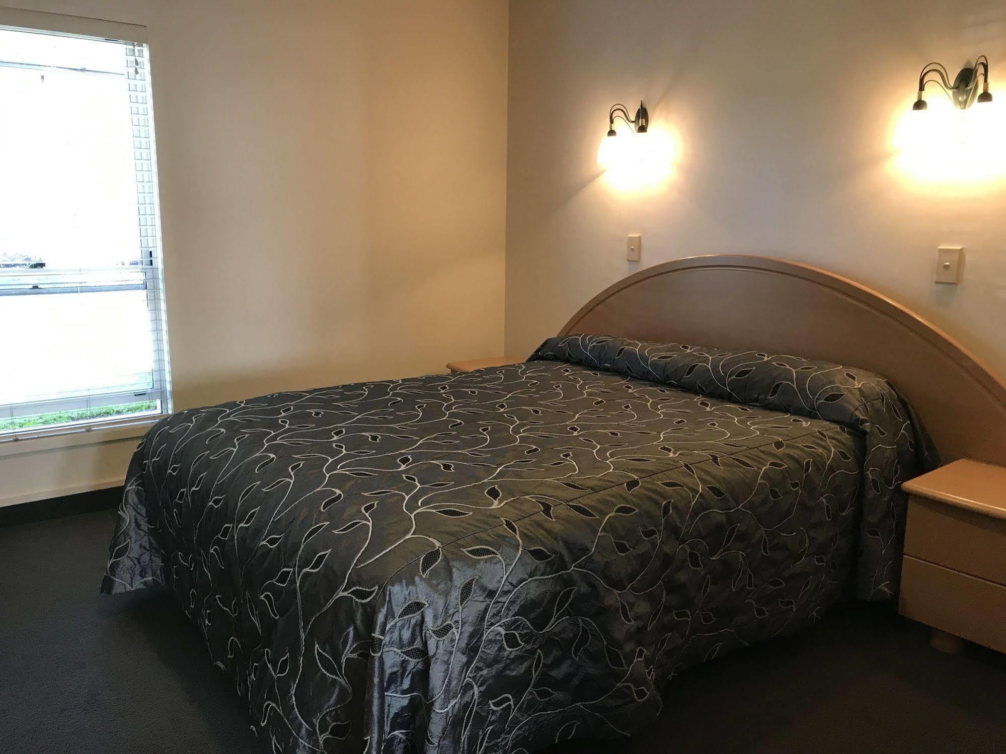 Pacific Harbour Motor Inn Gisborne Bagian luar foto