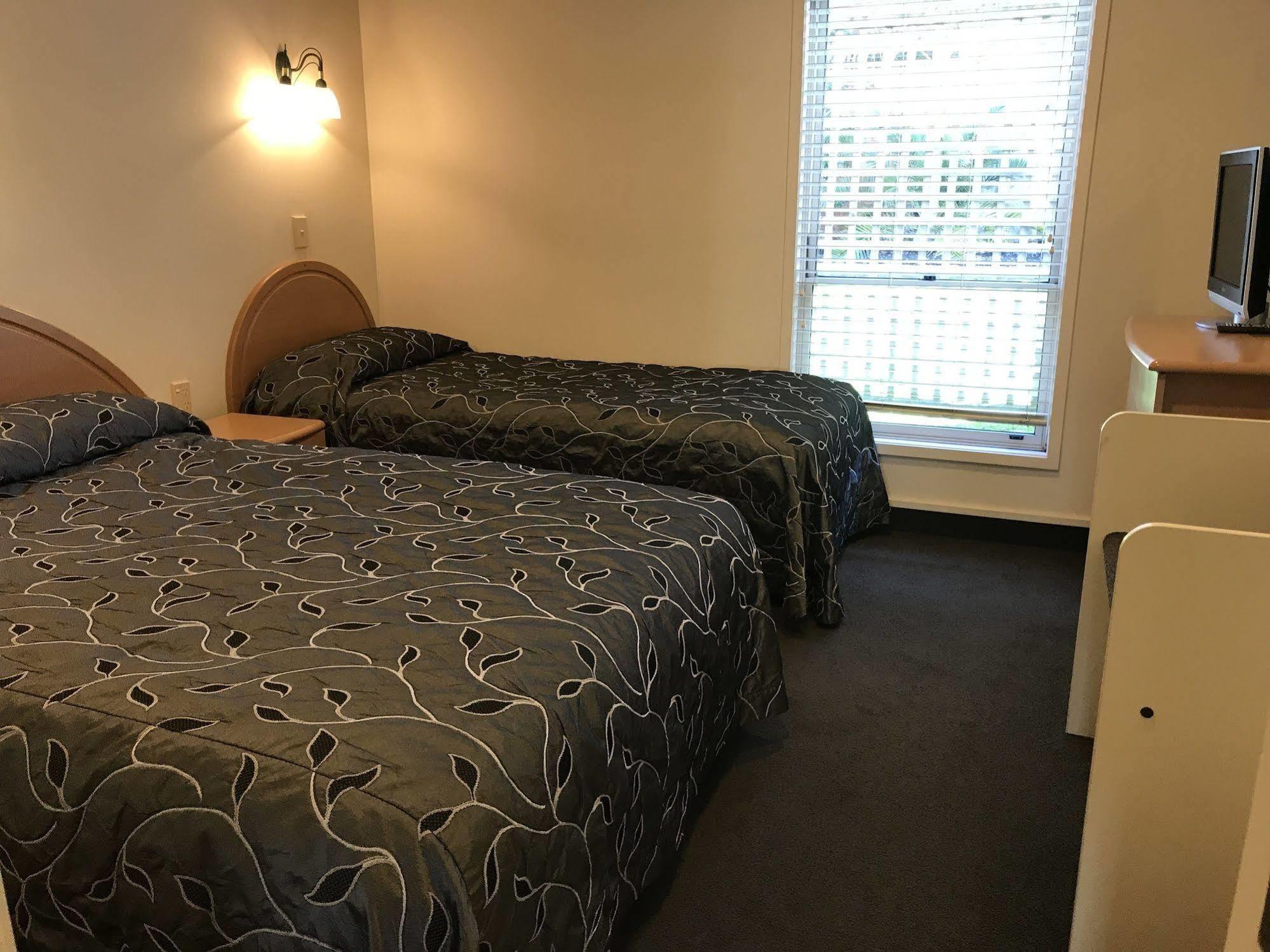 Pacific Harbour Motor Inn Gisborne Bagian luar foto